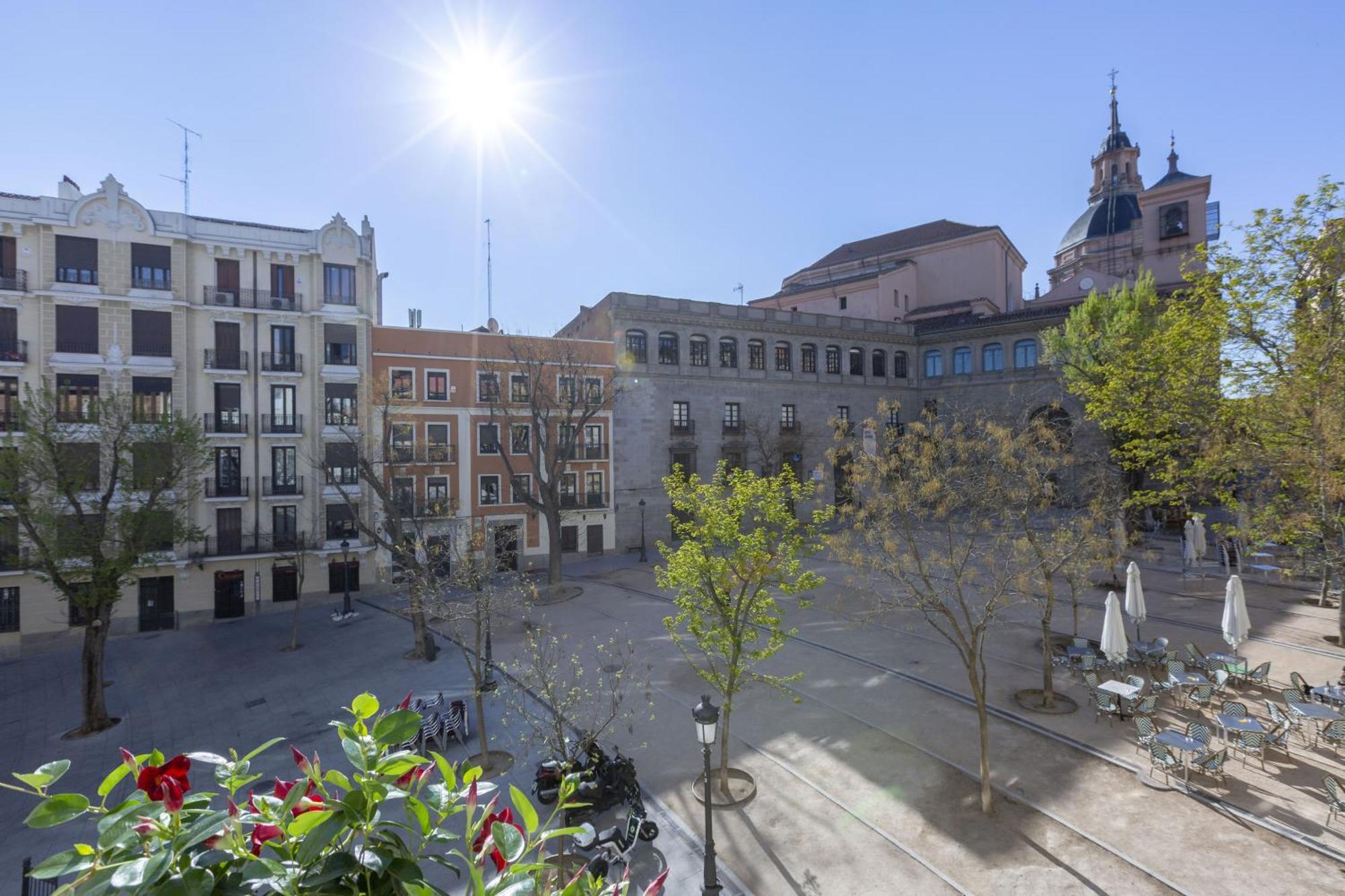 Precioso Apt En La Plaza De La Paja Latina マドリード エクステリア 写真